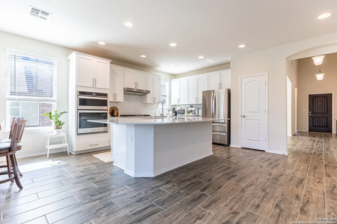 Photo of 7421 Cimarron Lake