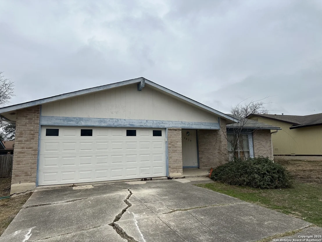 Photo of 6819 LAGUNA NORTE