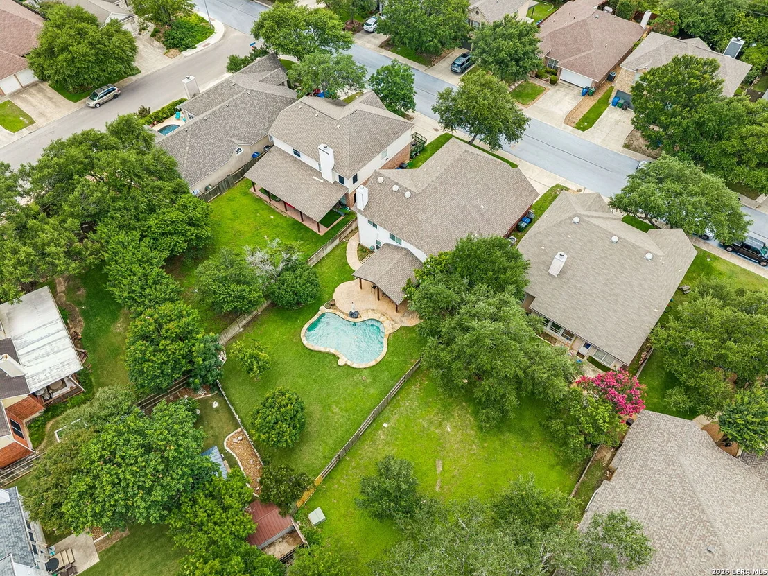 Photo of 24910 Crescent Run