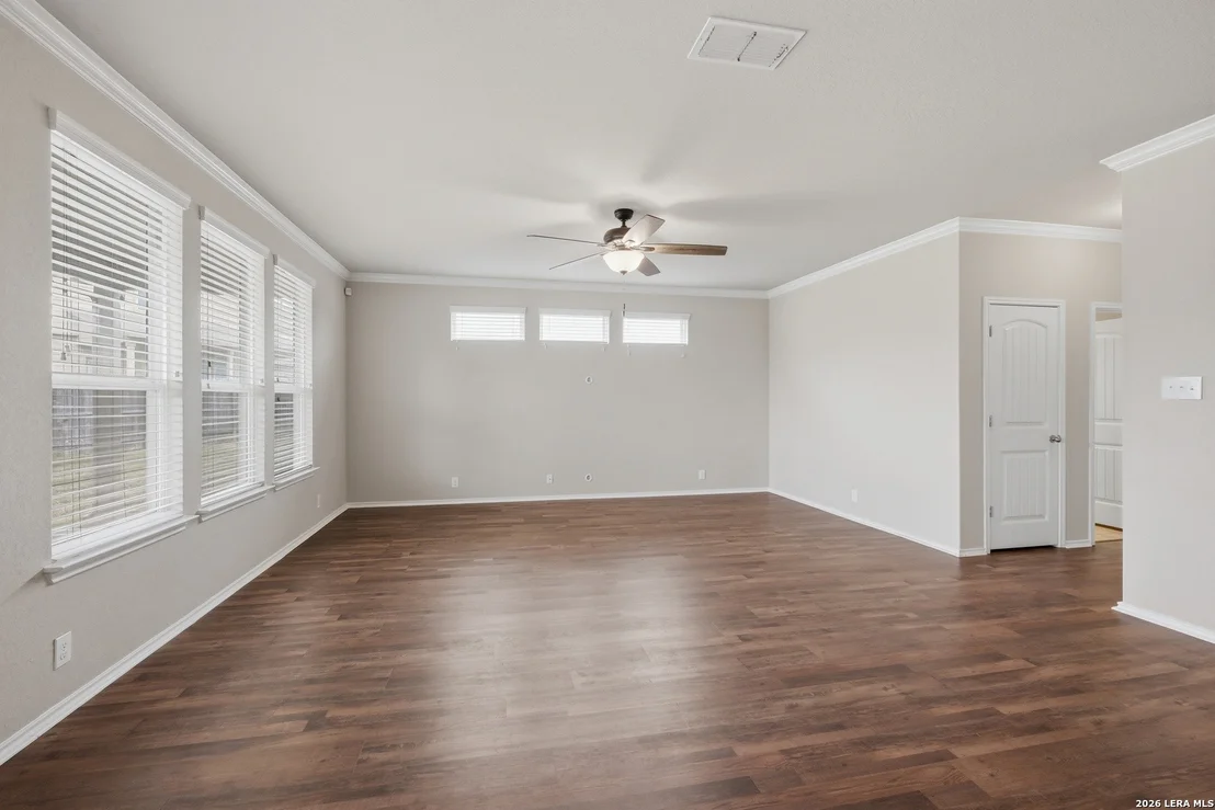 Photo of 13502 MEREDITH CV