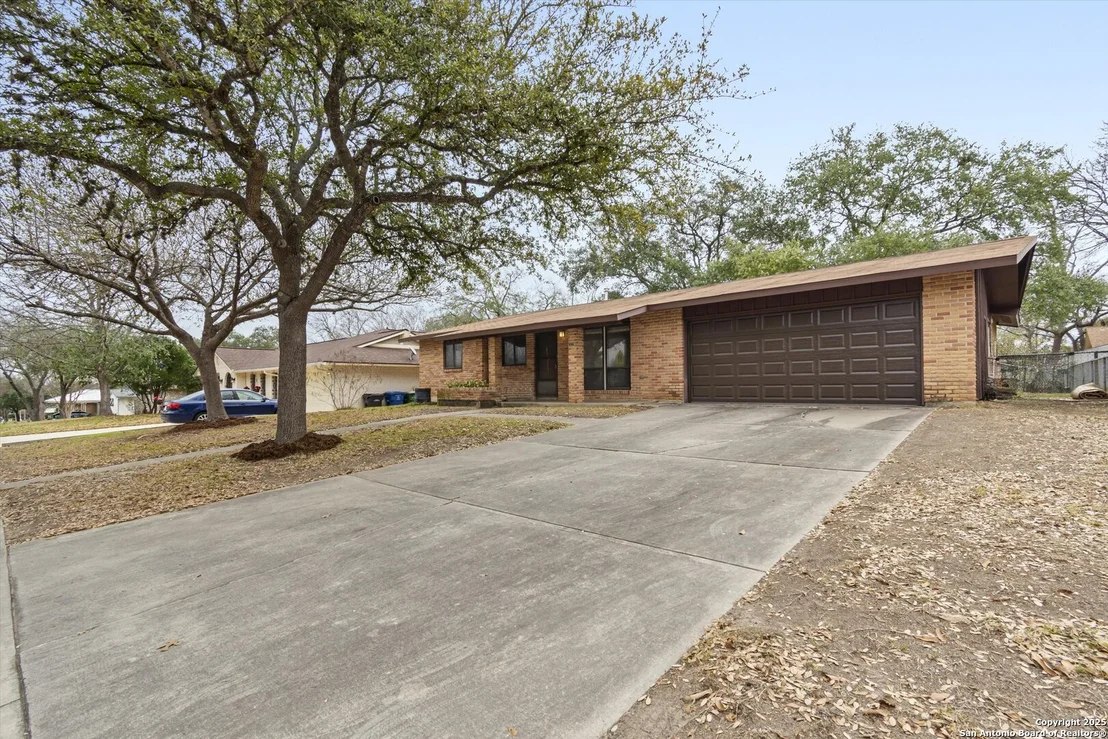 Photo of 3226 COLONY DR