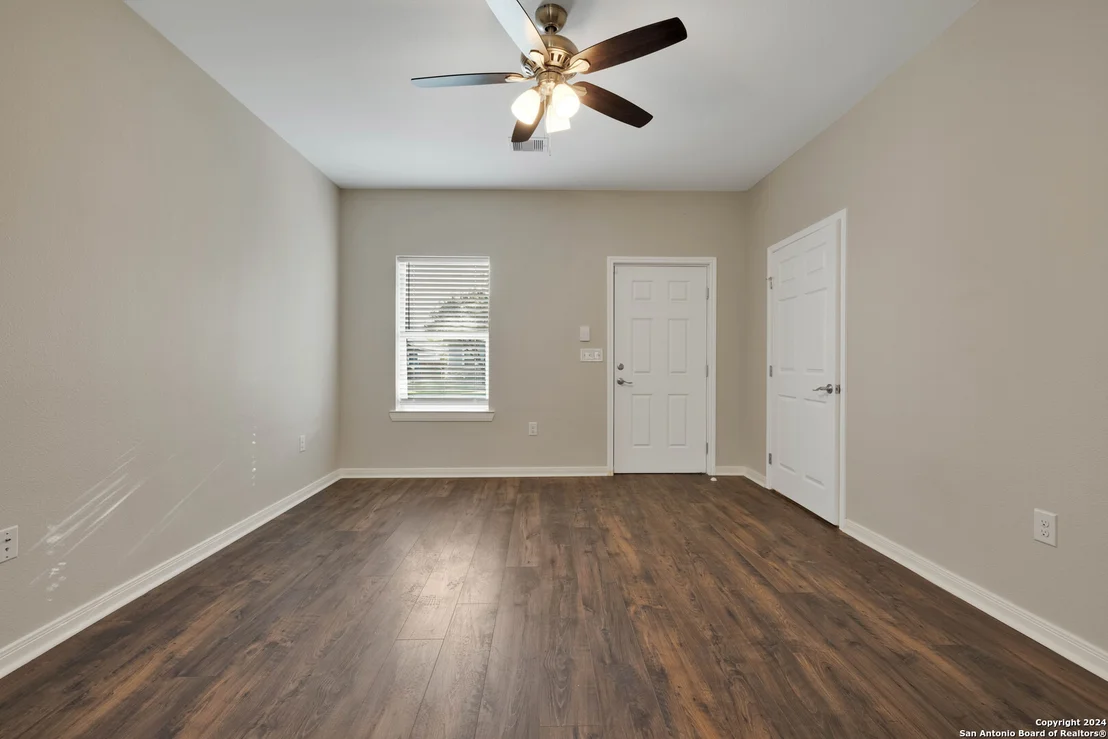 Photo of 507 PRECIOUS DR