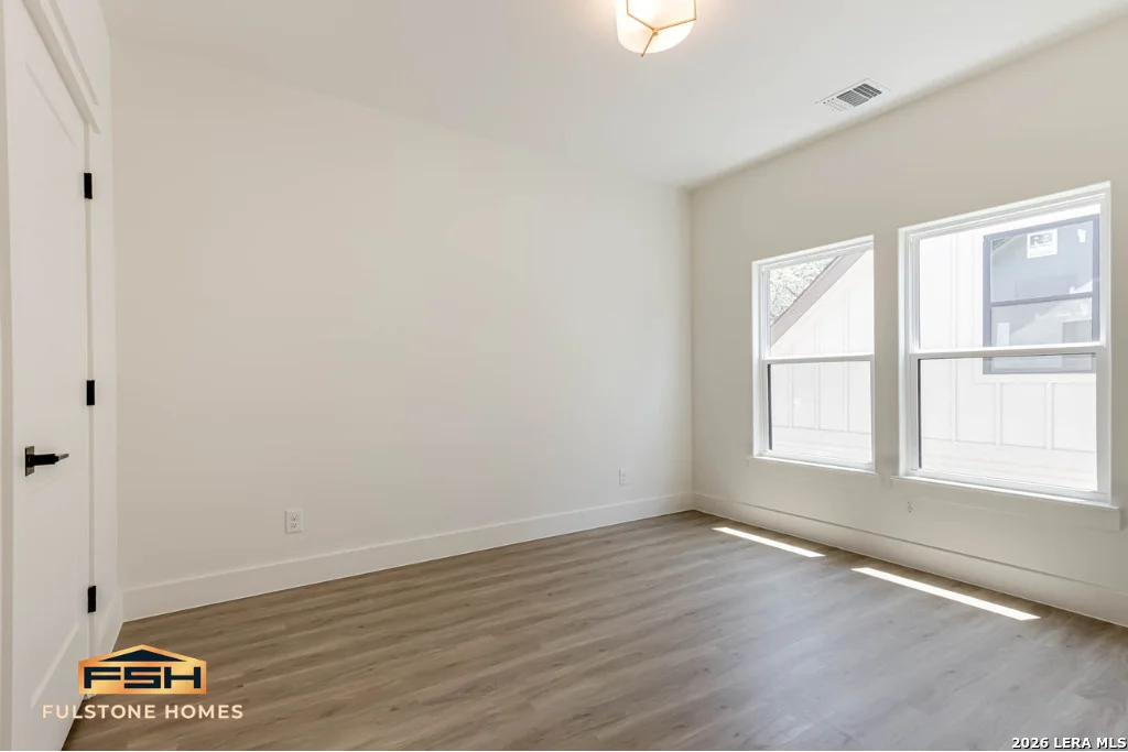 Photo of 206 Roaring Creek