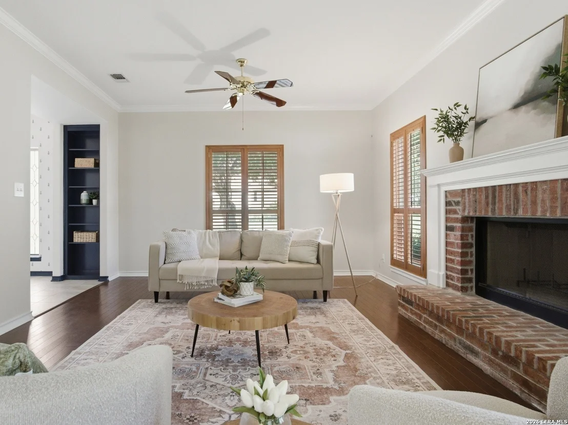 Photo of 203 Kendall Pointe Dr