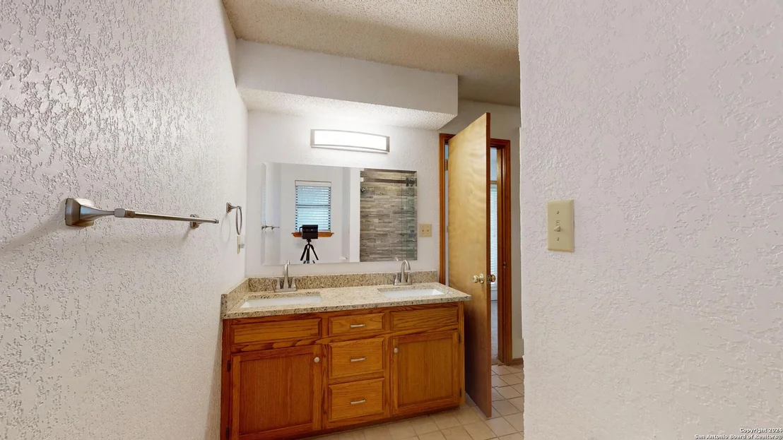 Photo of 813 Northstar Lp