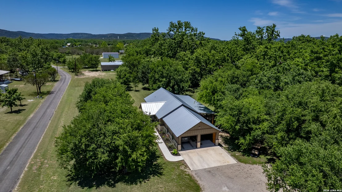 Photo of 863 Flatrock Circle