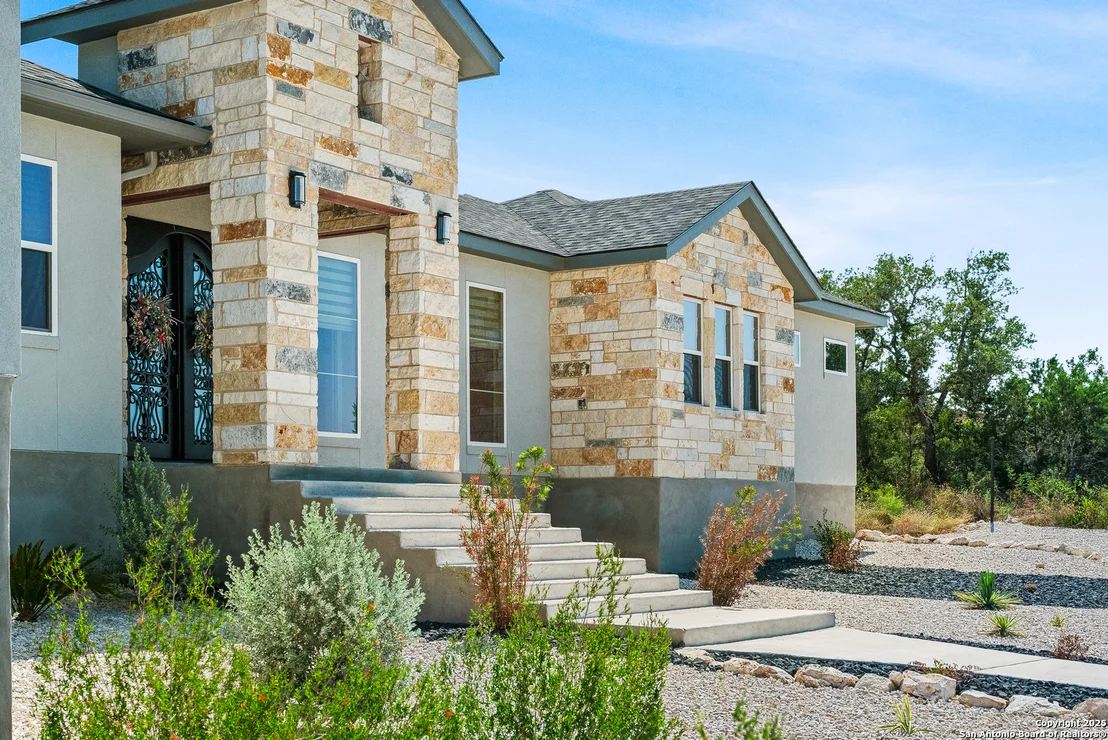 Photo of 250 Private Road 2775