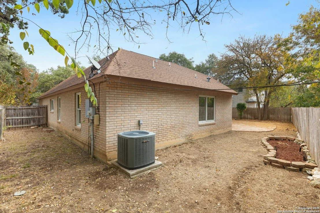 Photo of 14128 Emerald Hill