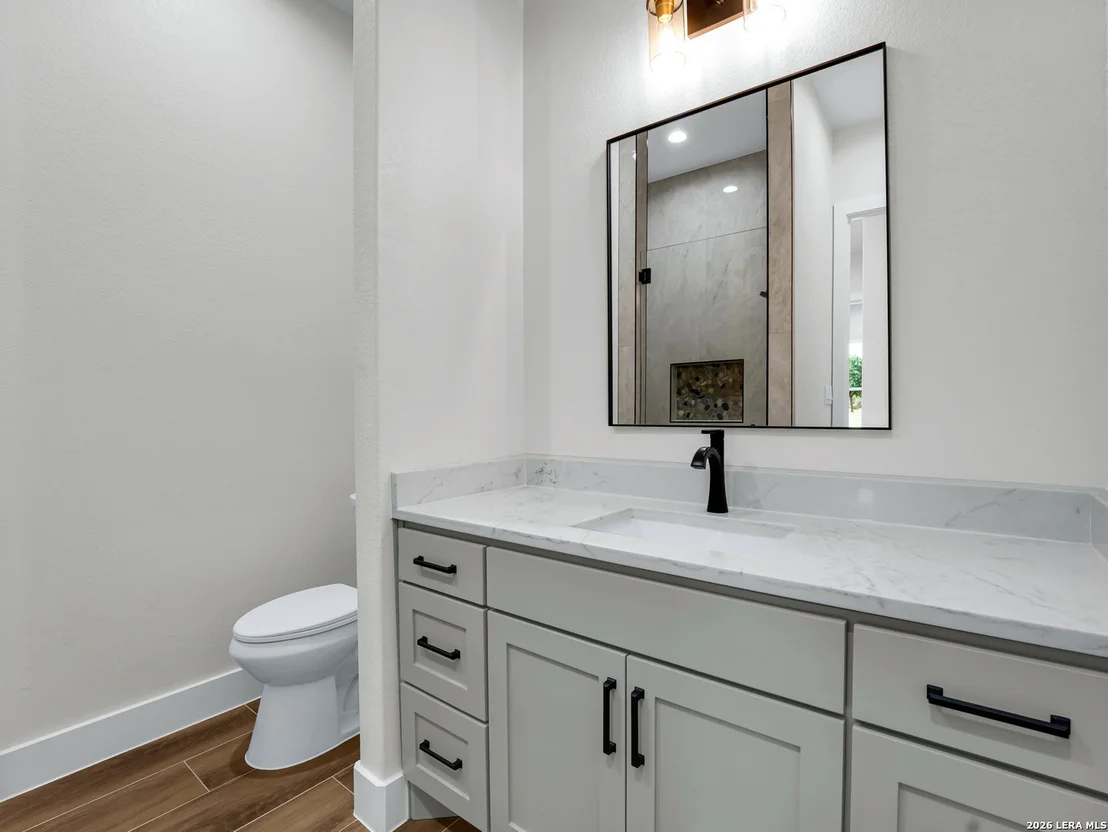 Photo of 101 W MEDIUM MEADOW DR