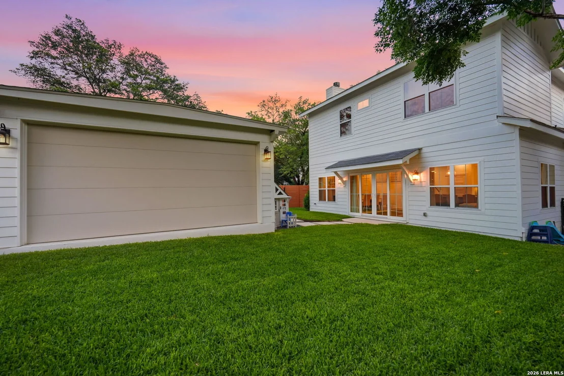 Photo of 301 OGDEN LN