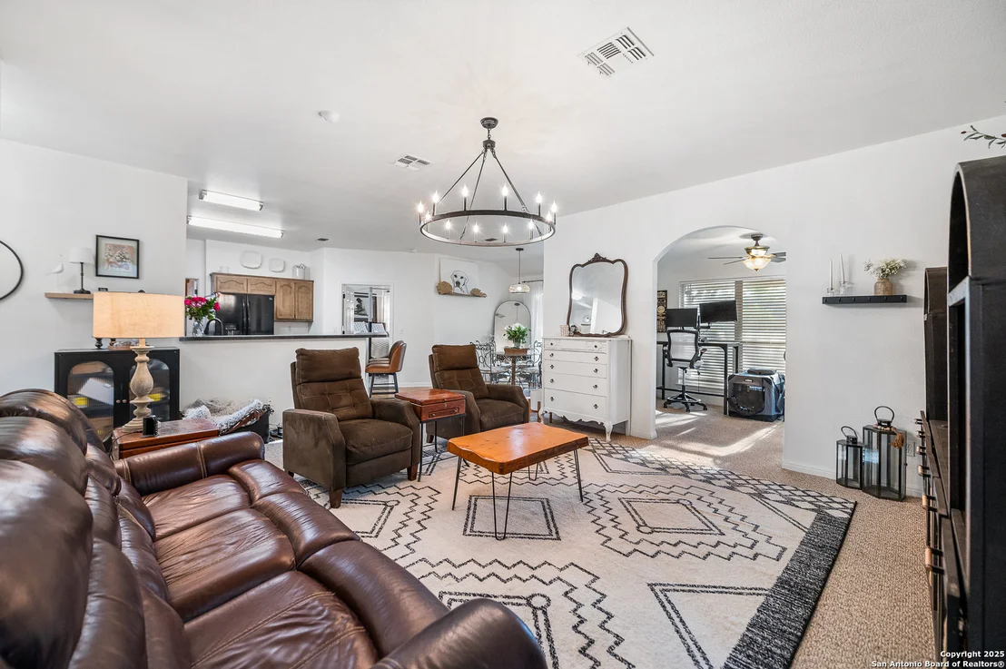 Photo of 2240 Stonehaven