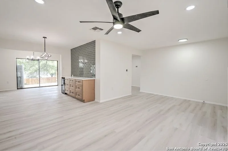 Photo of 5831 Freemans Farm