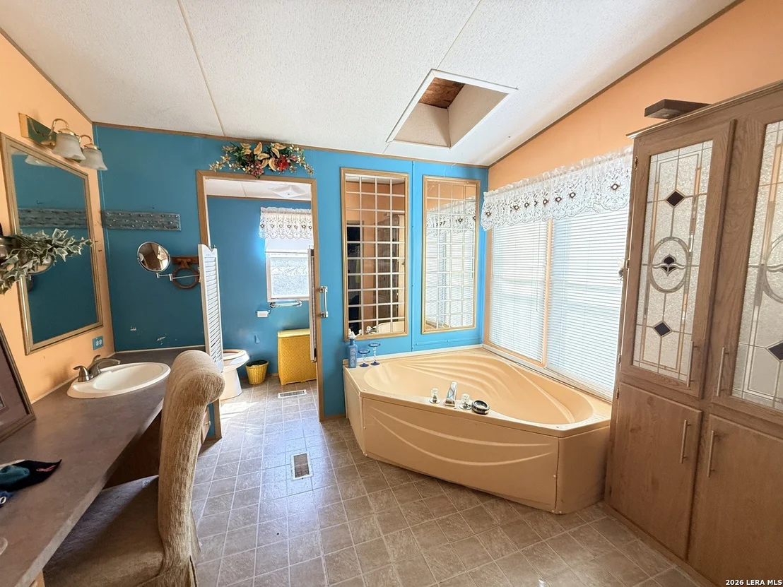 Photo of 22906 skila