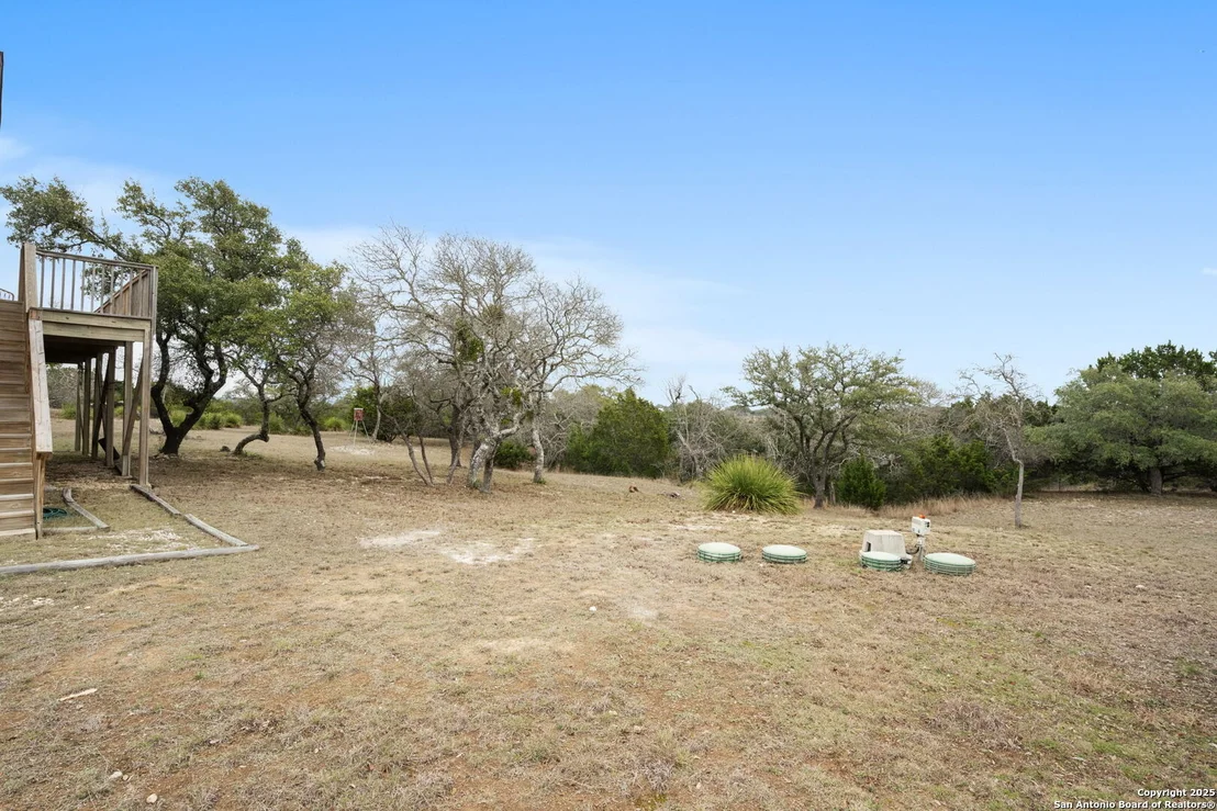 Photo of 404 Lake Side Circle