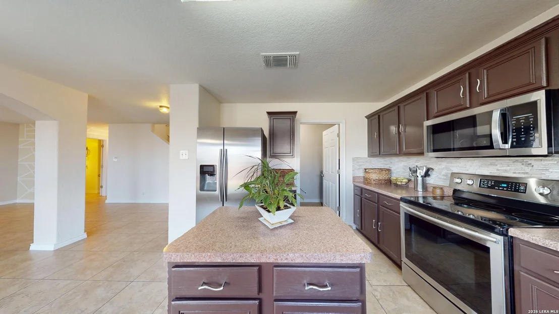 Photo of 147 WOODSTONE LOOP
