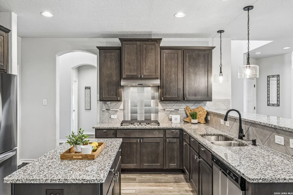 Photo of 3586 KING TERRACE