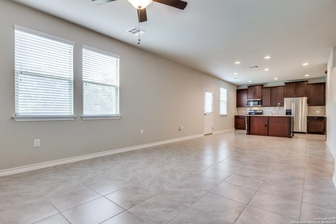Photo of 5614 Burr Bluff