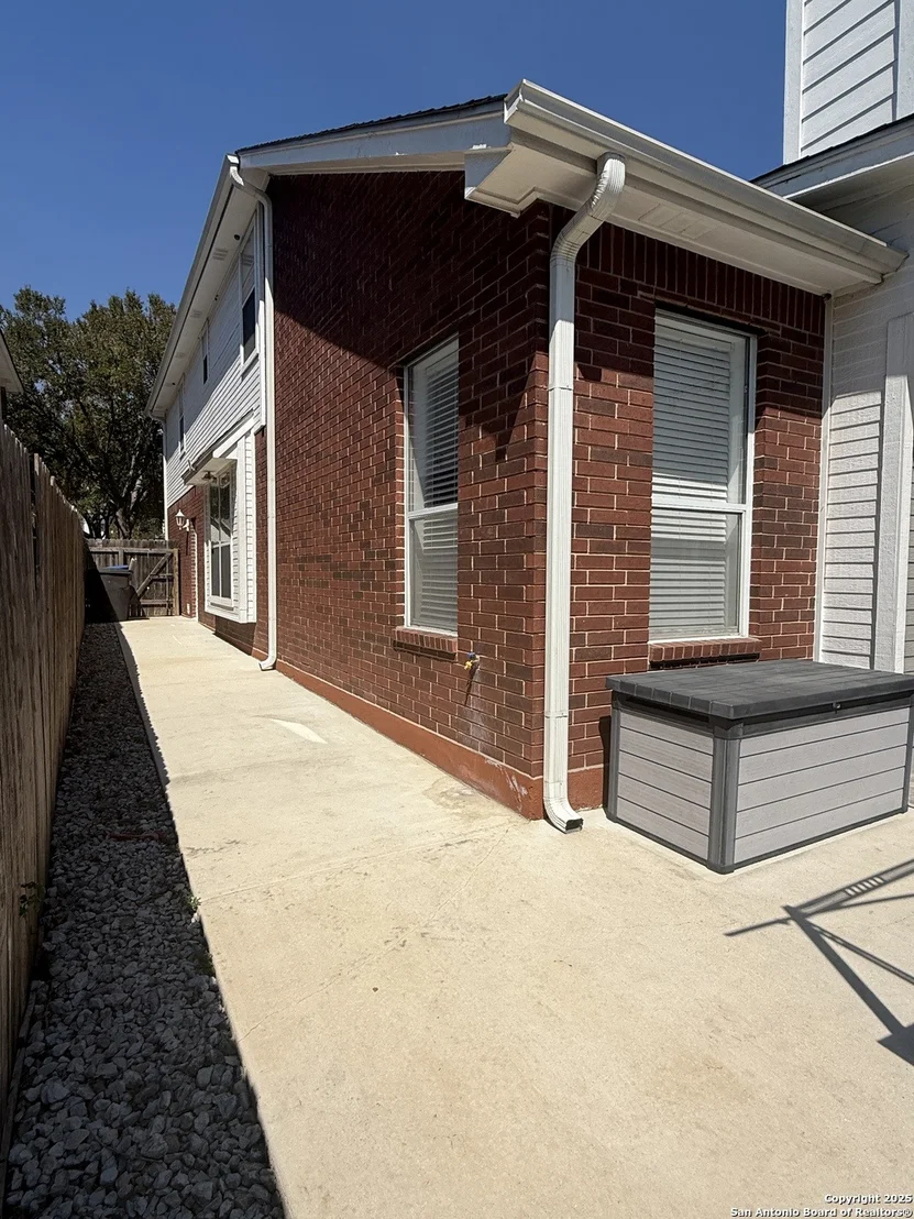 Photo of 2710 Montebello