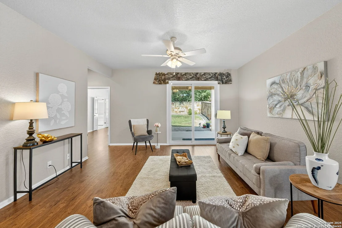 Photo of 12535 Desert Palm