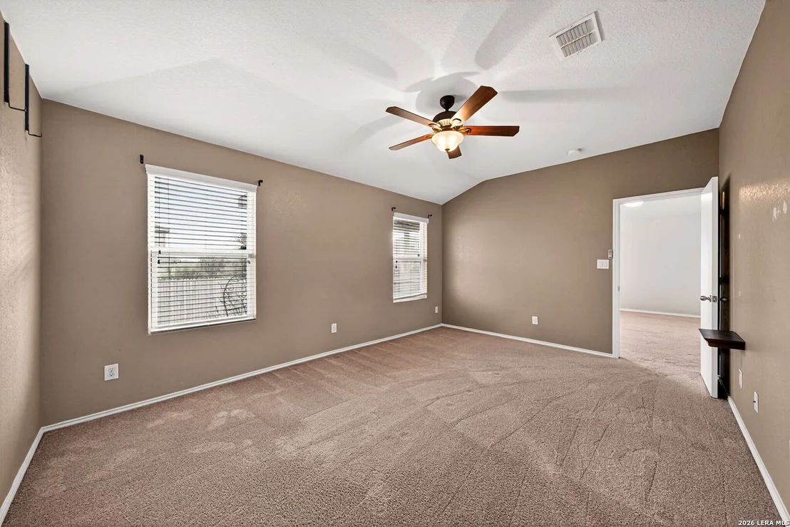 Photo of 4619 HEATHERS CROSS