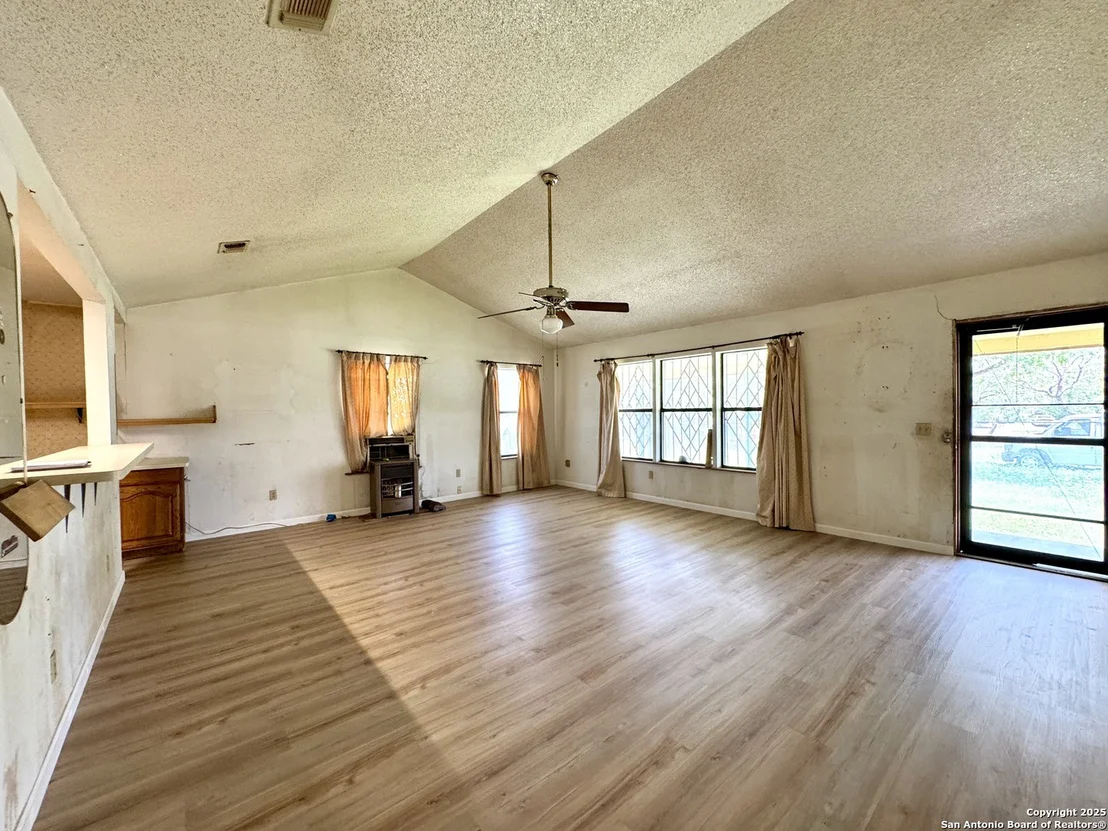 Photo of 4127 Pleasanton