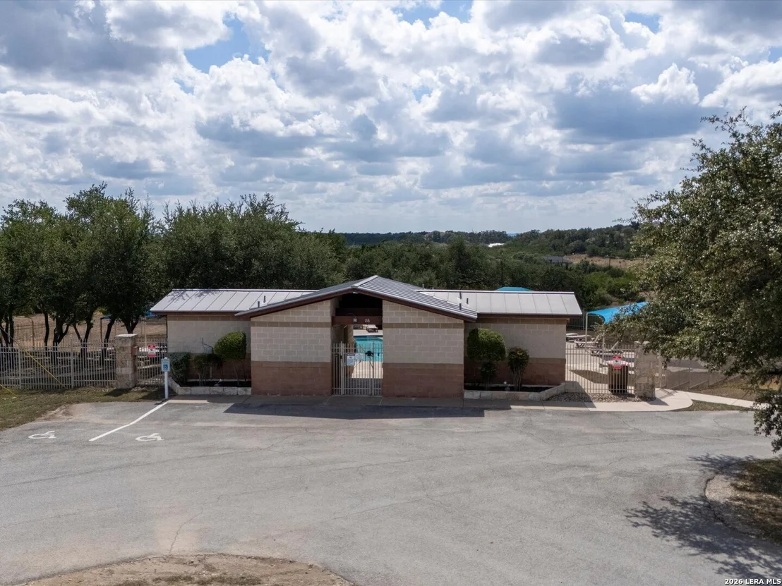 Photo of 331 RIDGE PT