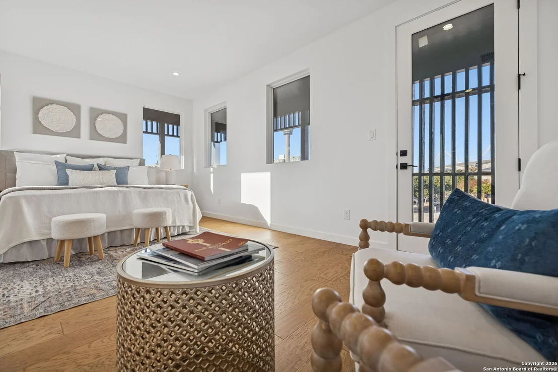 Photo of 502 McMonigal