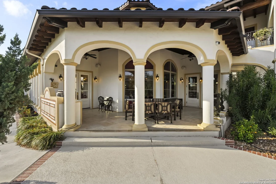Photo of 1418 Greystone