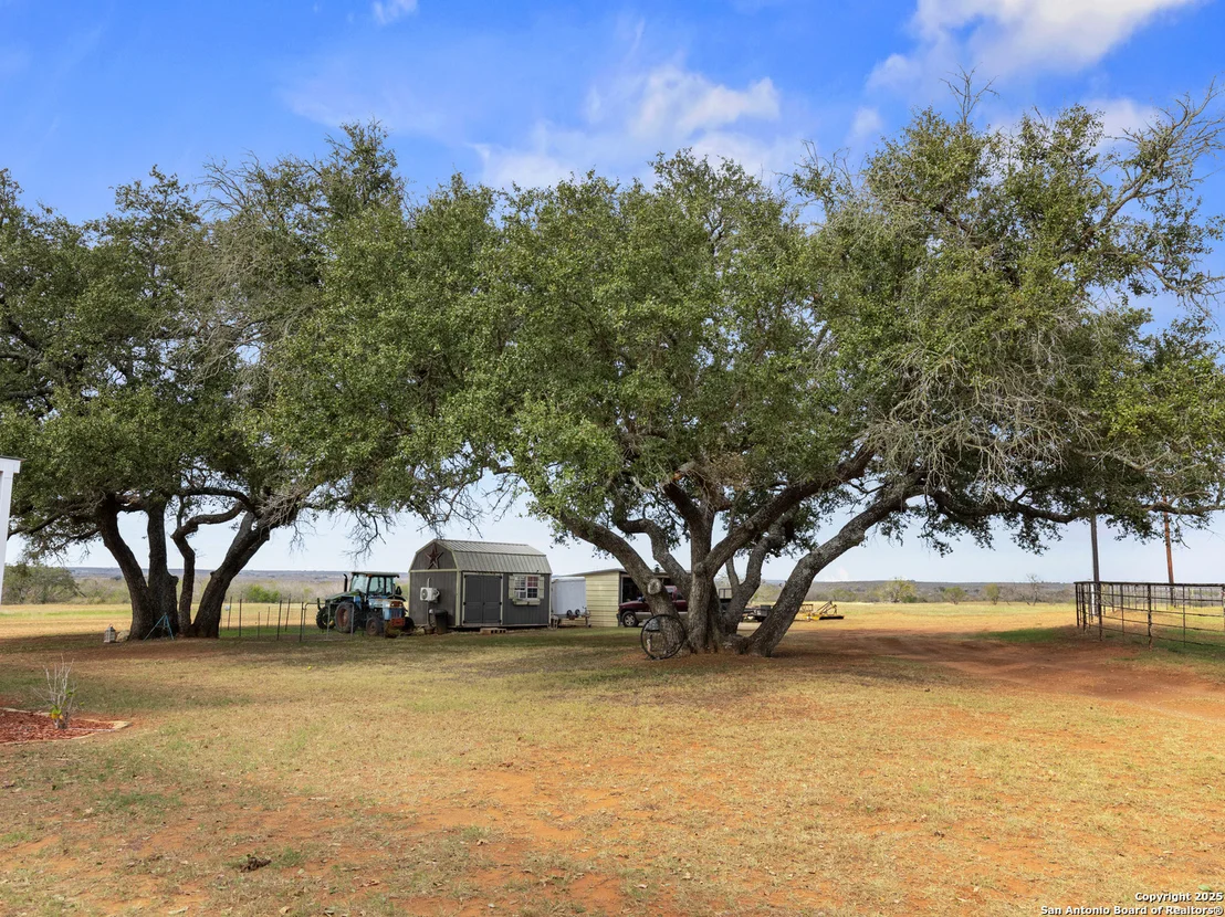 Photo of 838 County Road 669