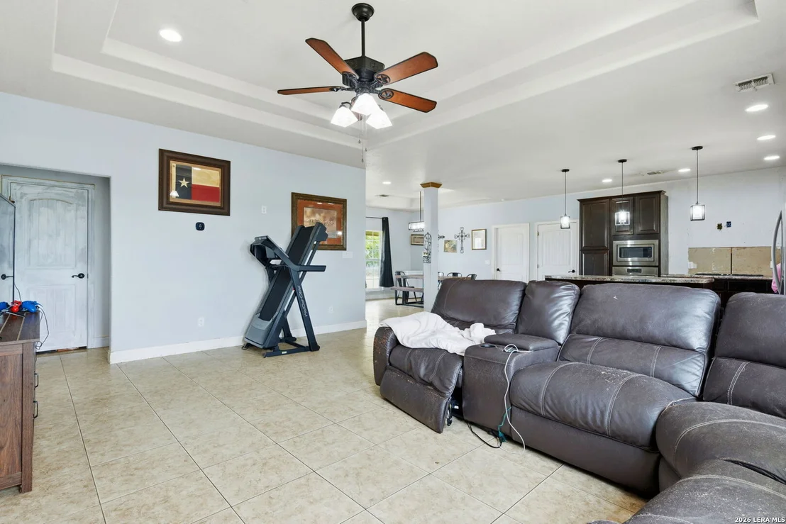 Photo of 1021 WELLS