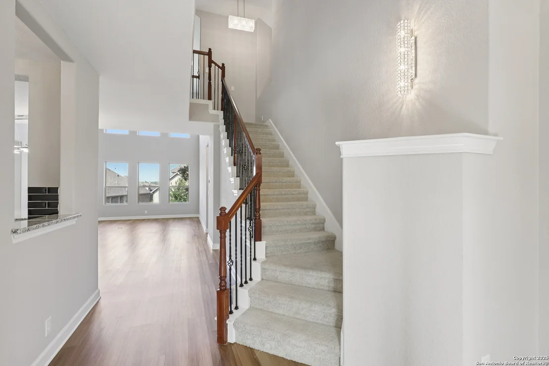 Photo of 333 Canon Hill