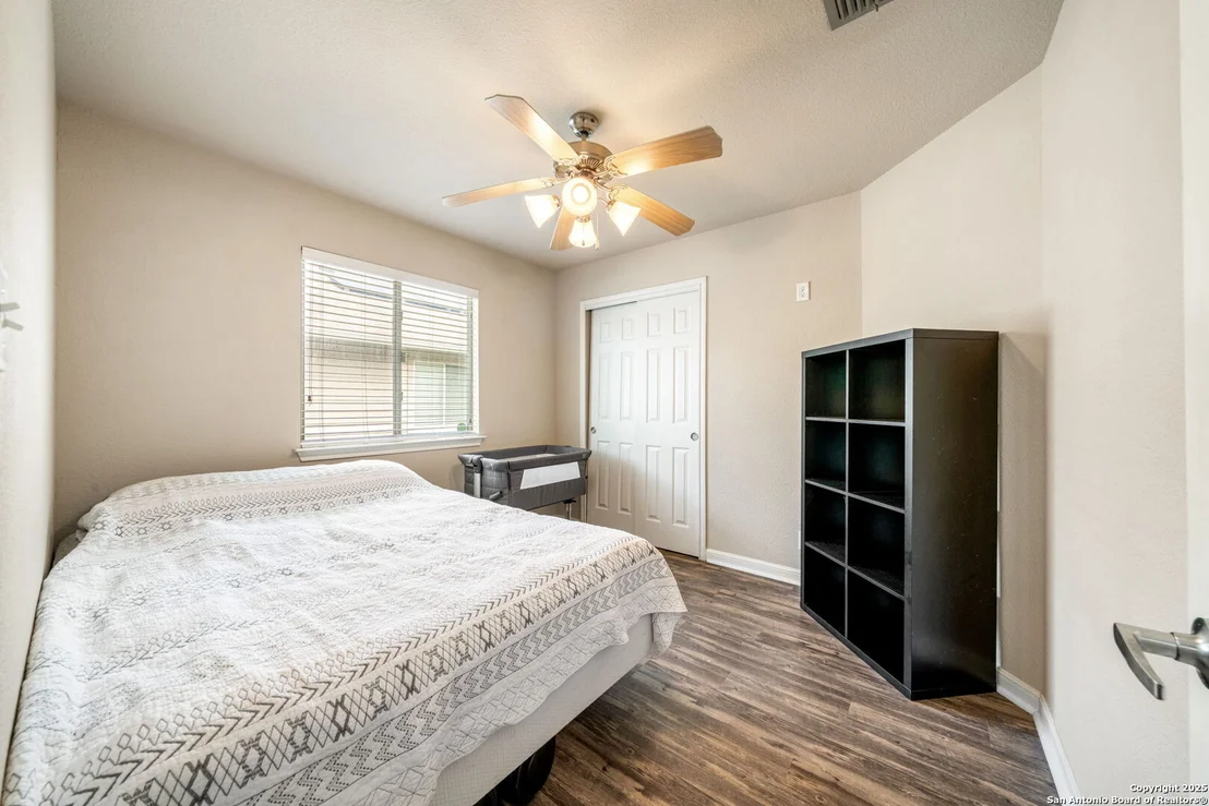 Photo of 8434 Blackstone