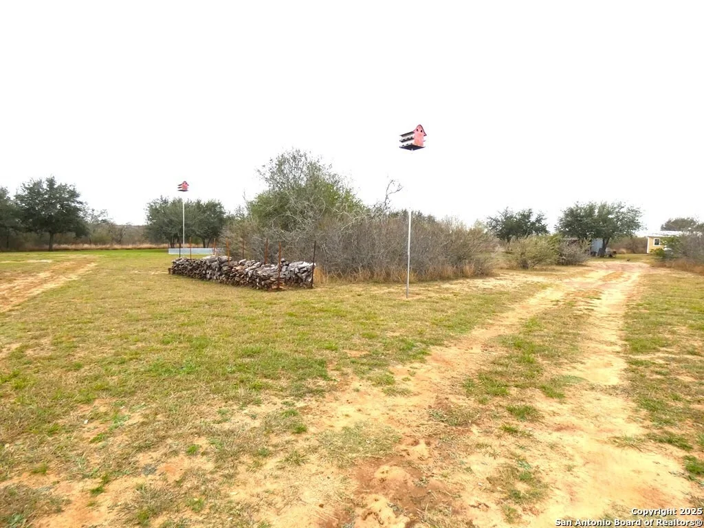 Photo of 283 Live Oak Rd