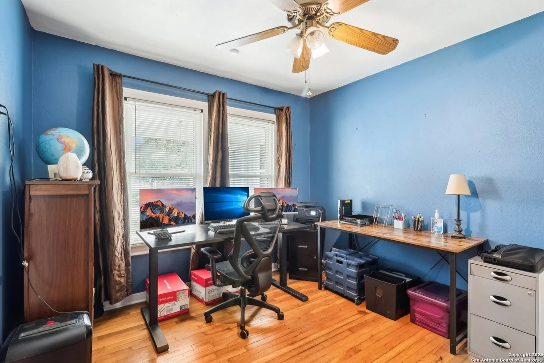 Photo of 2319 RAMONA