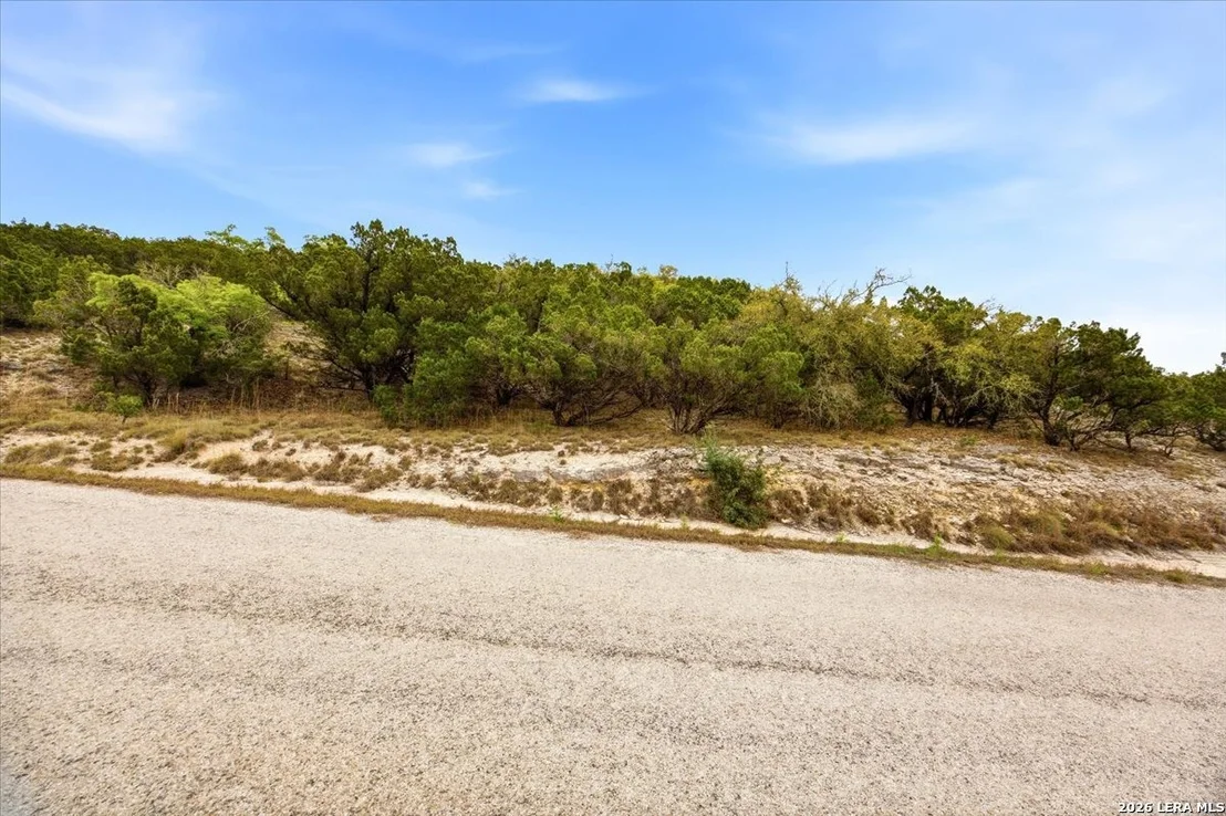 Photo of 105 & 109 W Winding Loop