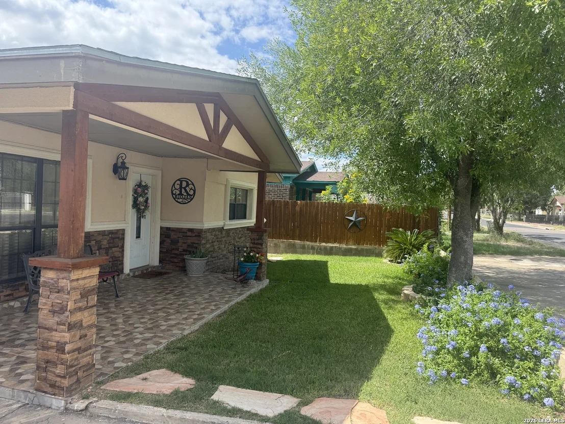 Photo of 783 Trinity Street