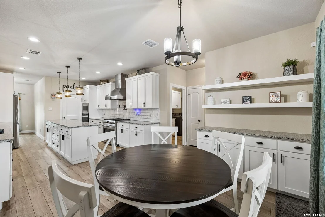 Photo of 9691 Crow Ln