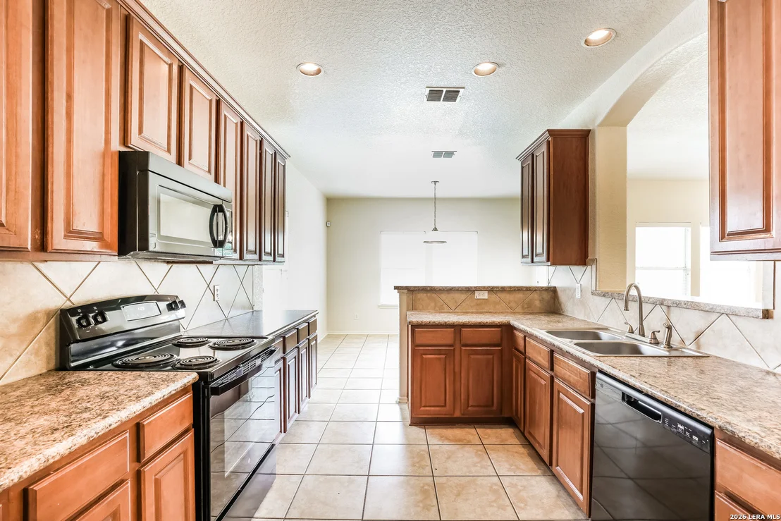 Photo of 6802 Foster Fields
