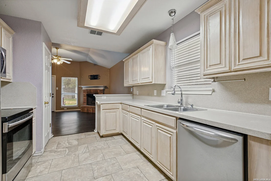 Photo of 9651 EMERALD PL