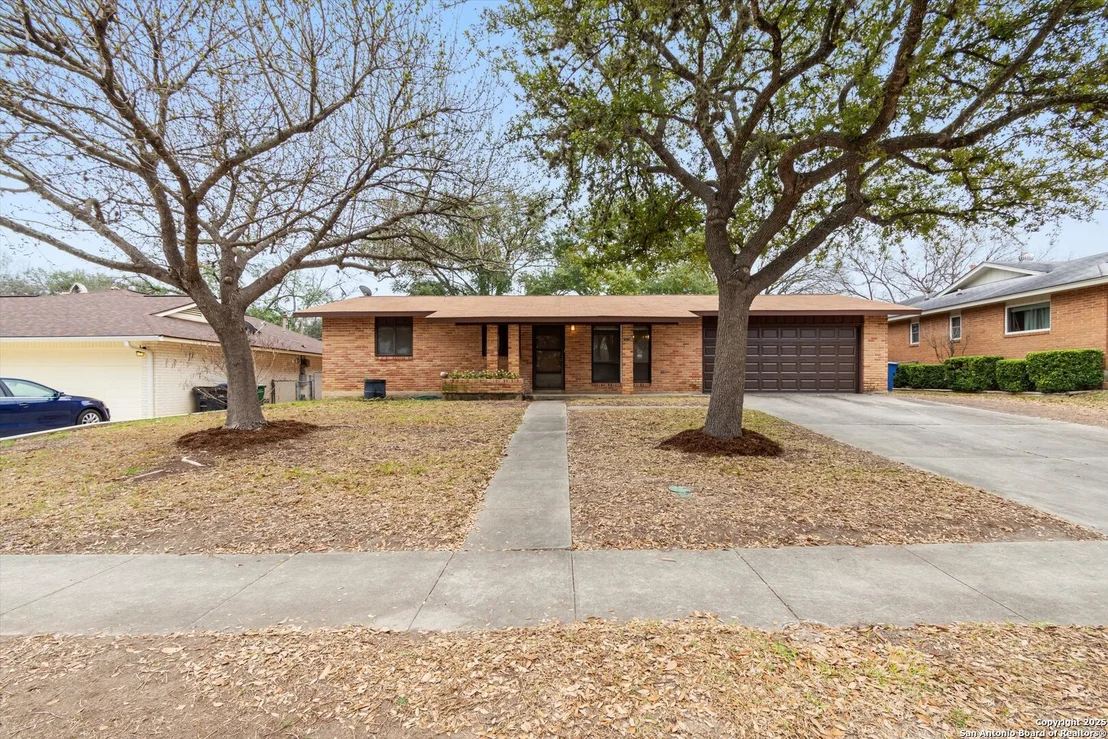 Photo of 3226 COLONY DR