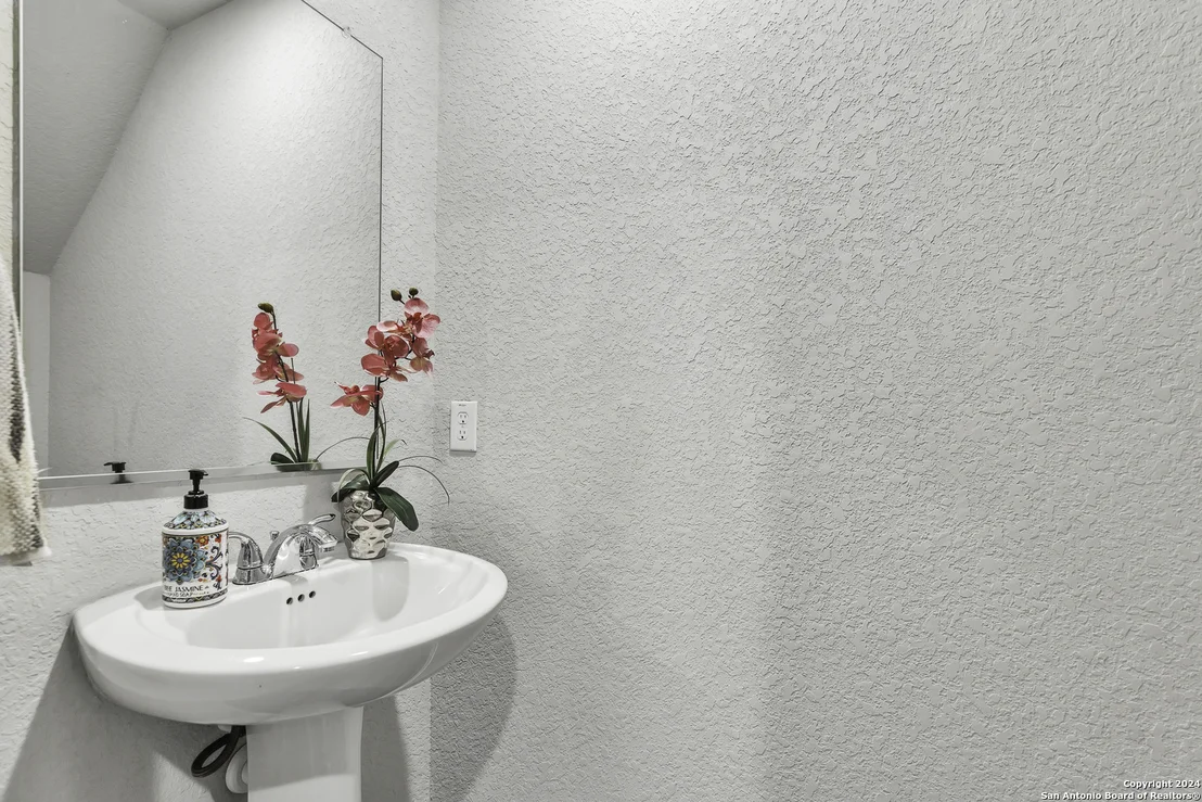 Photo of 5706 WILLOW BREEZE