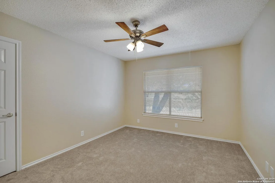 Photo of 14214 PEBBLE GLADE