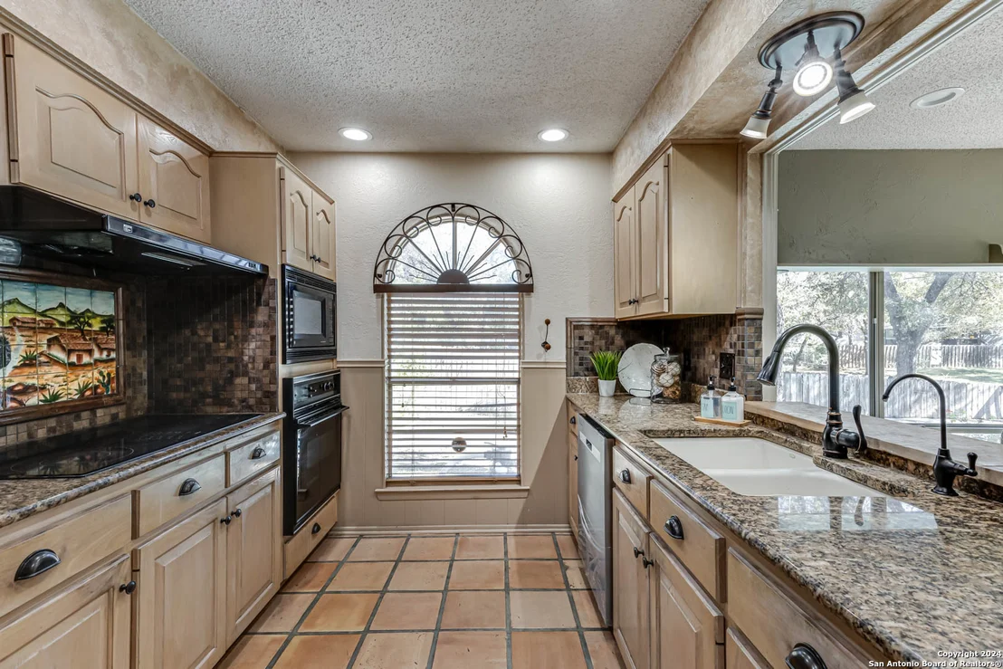 Photo of 1710 PARHAVEN DR