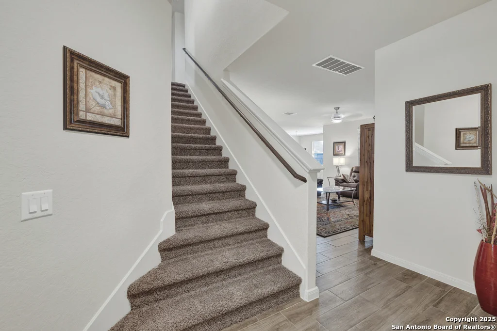 Photo of 412 Sika Way