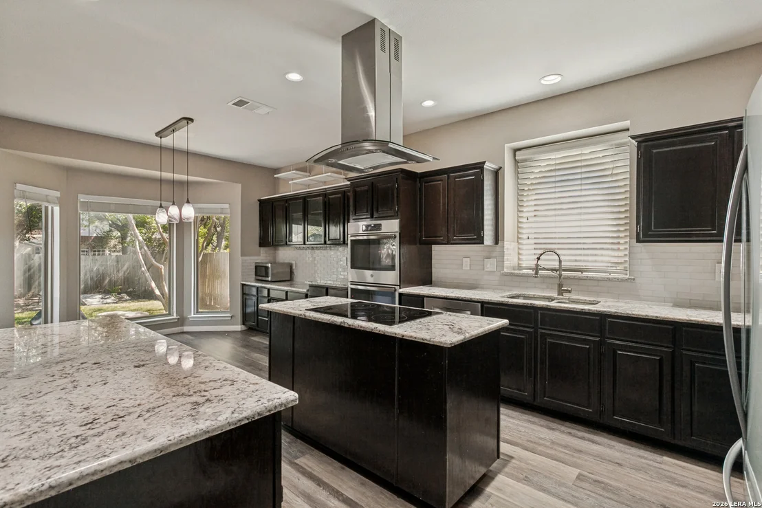 Photo of 15006 Oak Briar