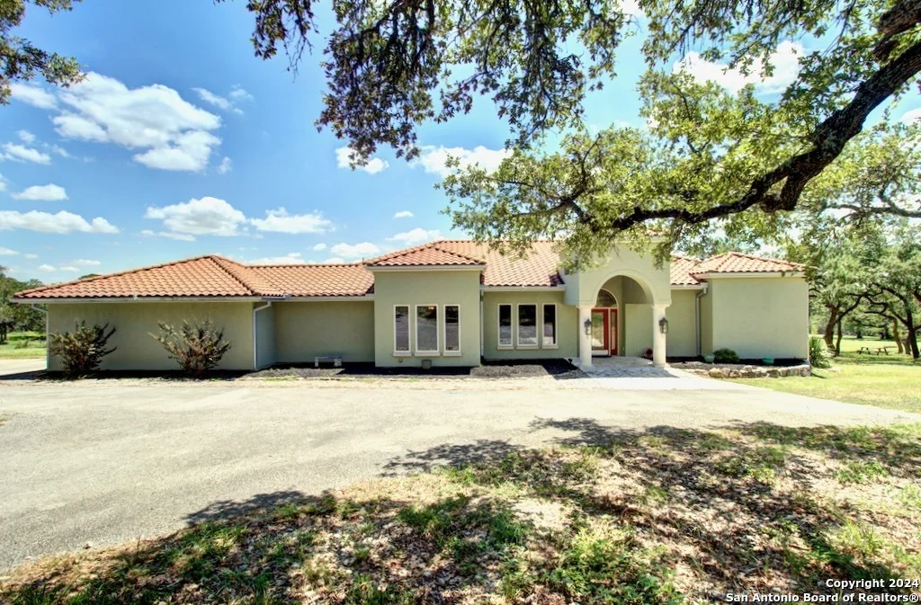 Photo of 555 CROOKED OAK DR