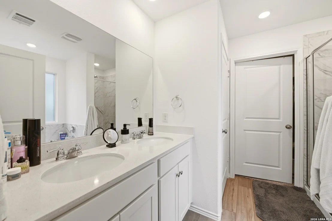 Photo of 304 SONTERRA DR