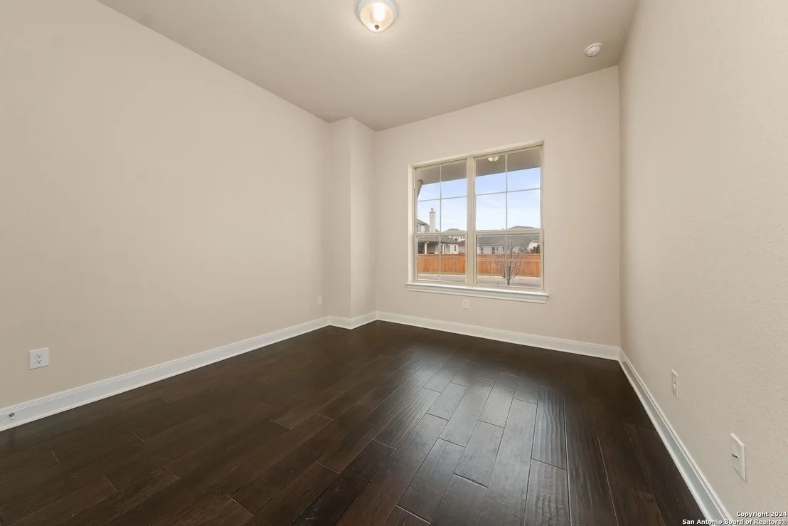 Photo of 4014 BALENTINE