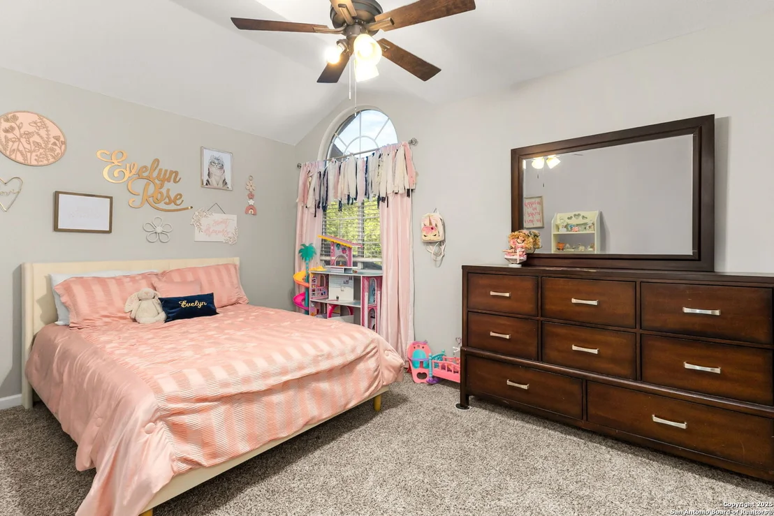 Photo of 321 Alders Gate