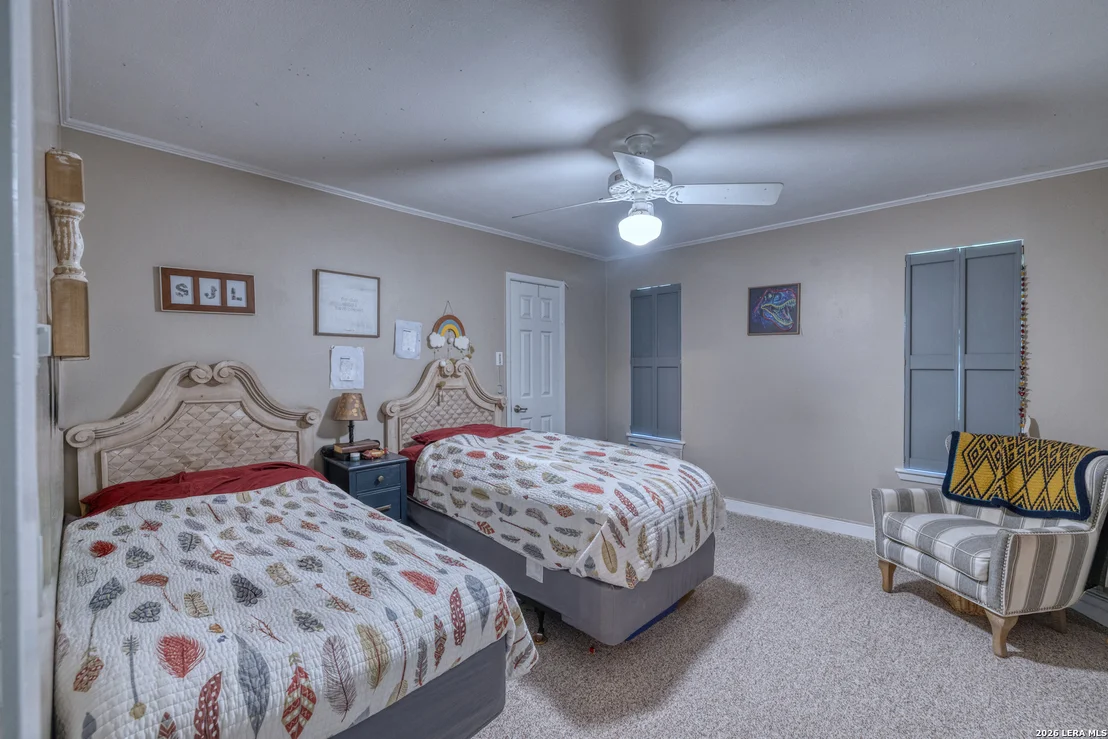 Photo of 335 Sunset Ridge